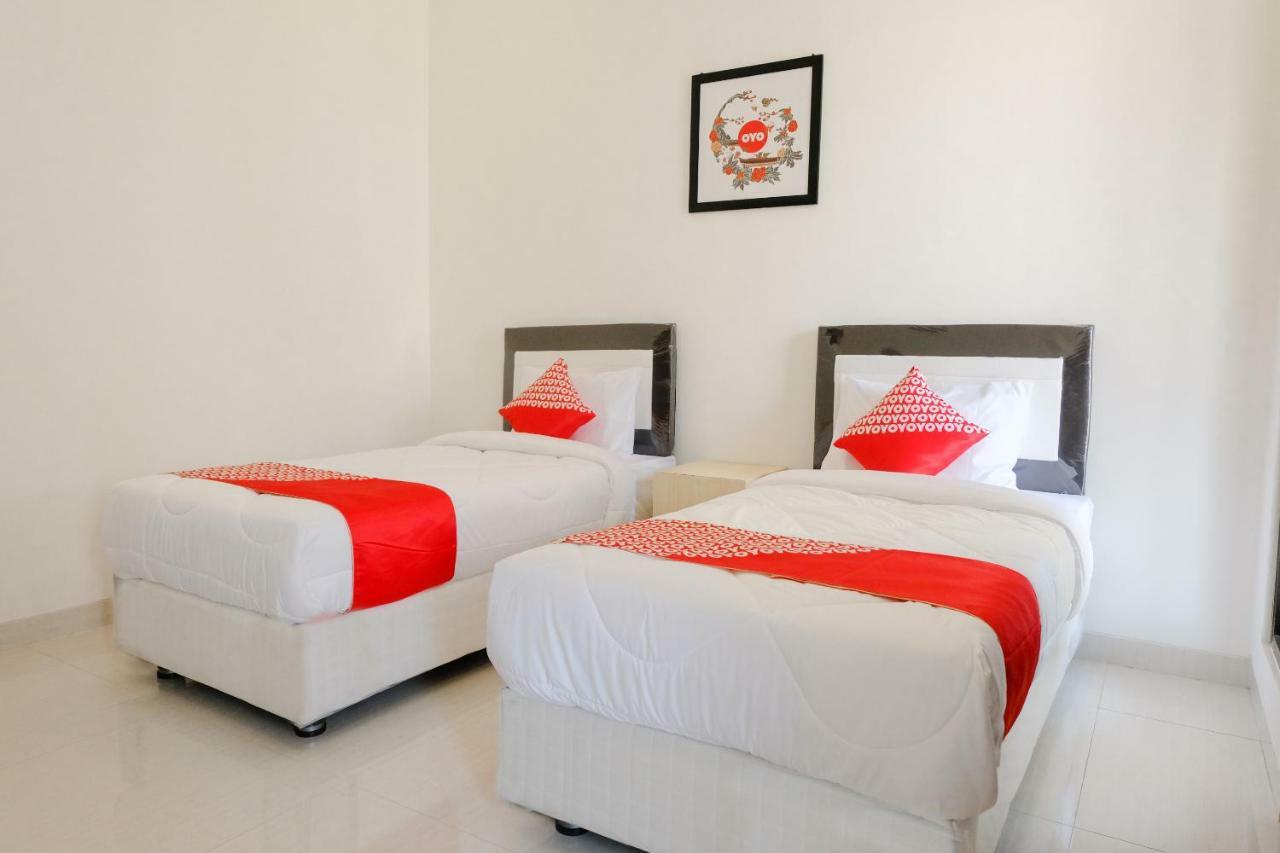 โอโย 1110 ไอเจน บูติก เฮาส์ Hotel มะลัง ภายนอก รูปภาพ